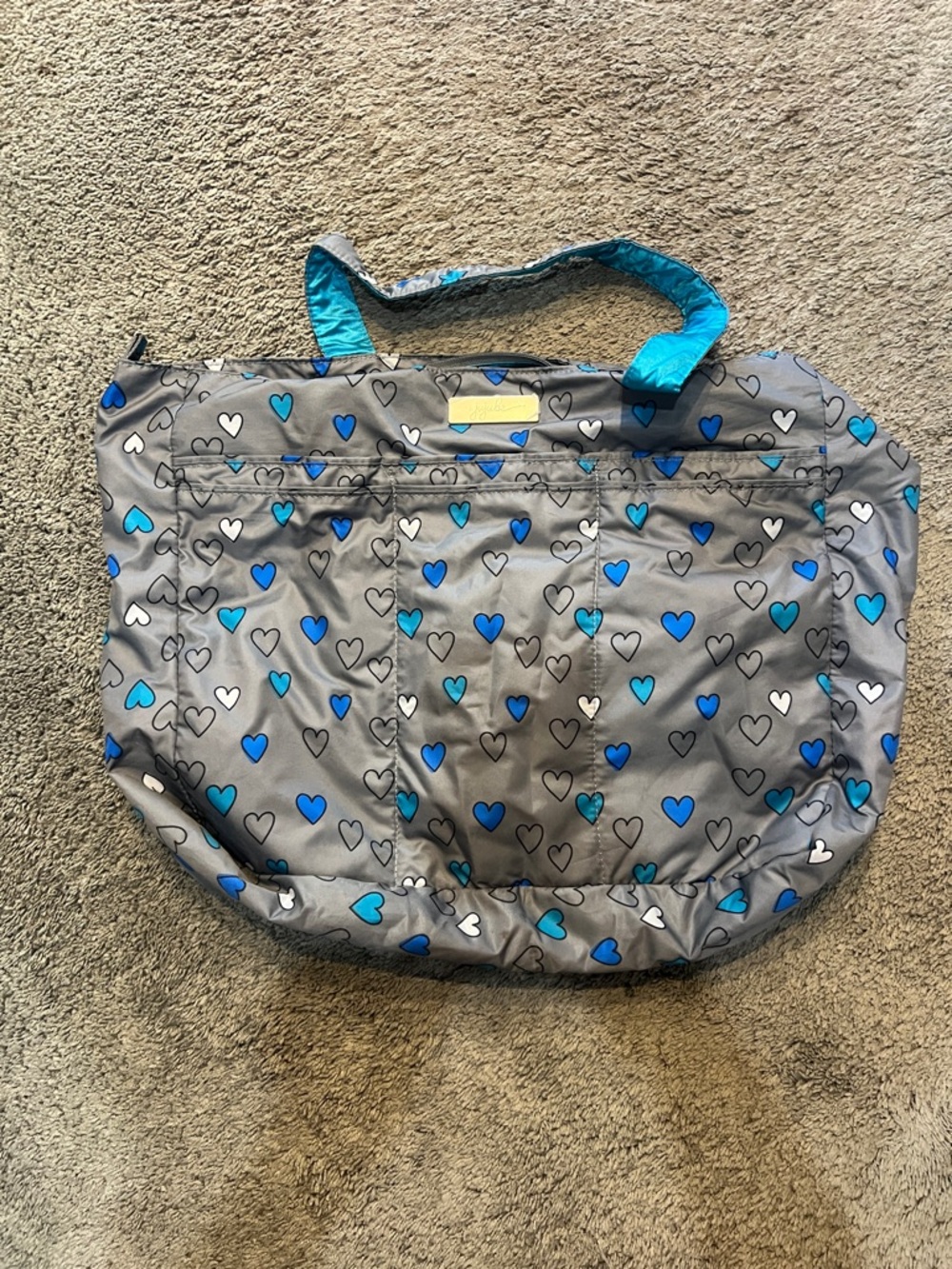 Ju-Ju-Be Gray Tote with Blue & Teal Heart Print